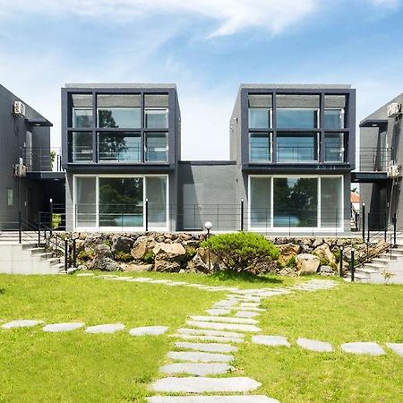 Donnaeko Pension Seogwipo-stad Buitenkant foto