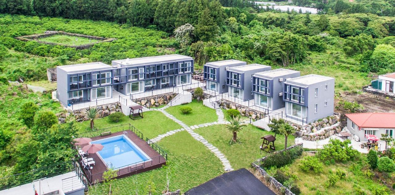Donnaeko Pension Seogwipo-stad Buitenkant foto
